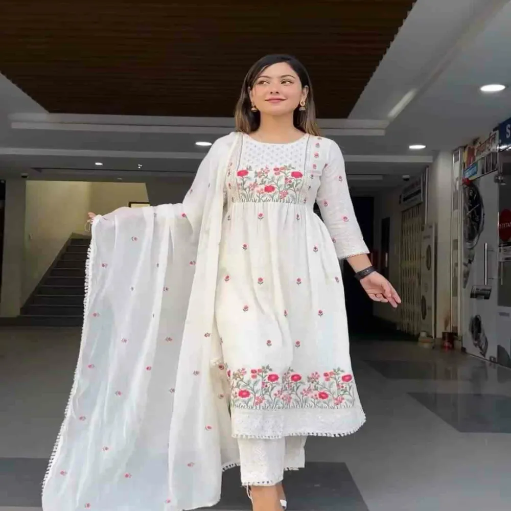 Readymade Georgette Gown